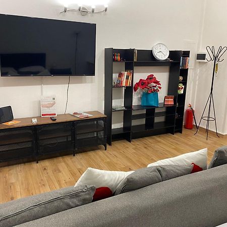New Studio A Trastevere روما المظهر الخارجي الصورة