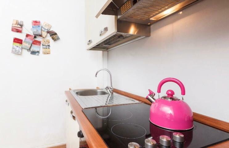 New Studio A Trastevere روما المظهر الخارجي الصورة